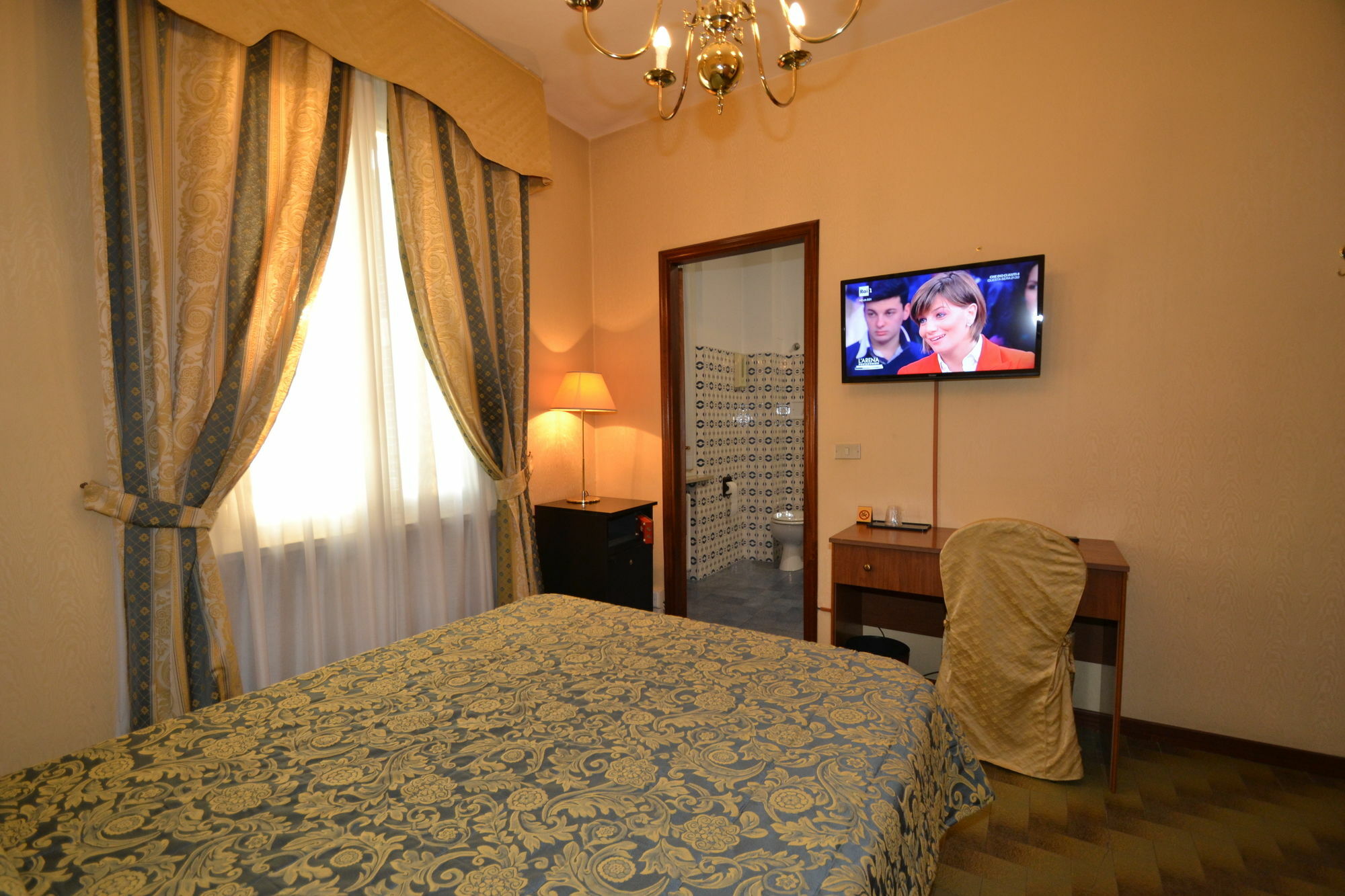 Hotel Residence Парма Экстерьер фото